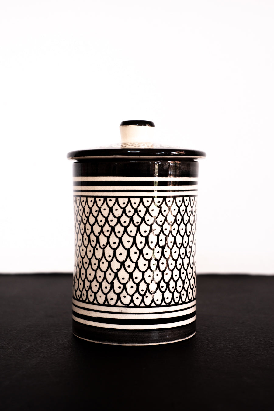 Graphic Ceramic Candle With Lid